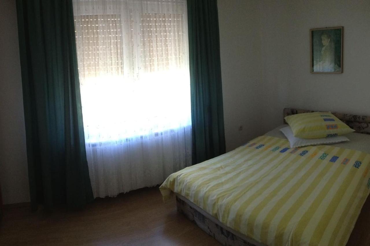 Apartmani Bosko Baraban Dugi Rat Esterno foto
